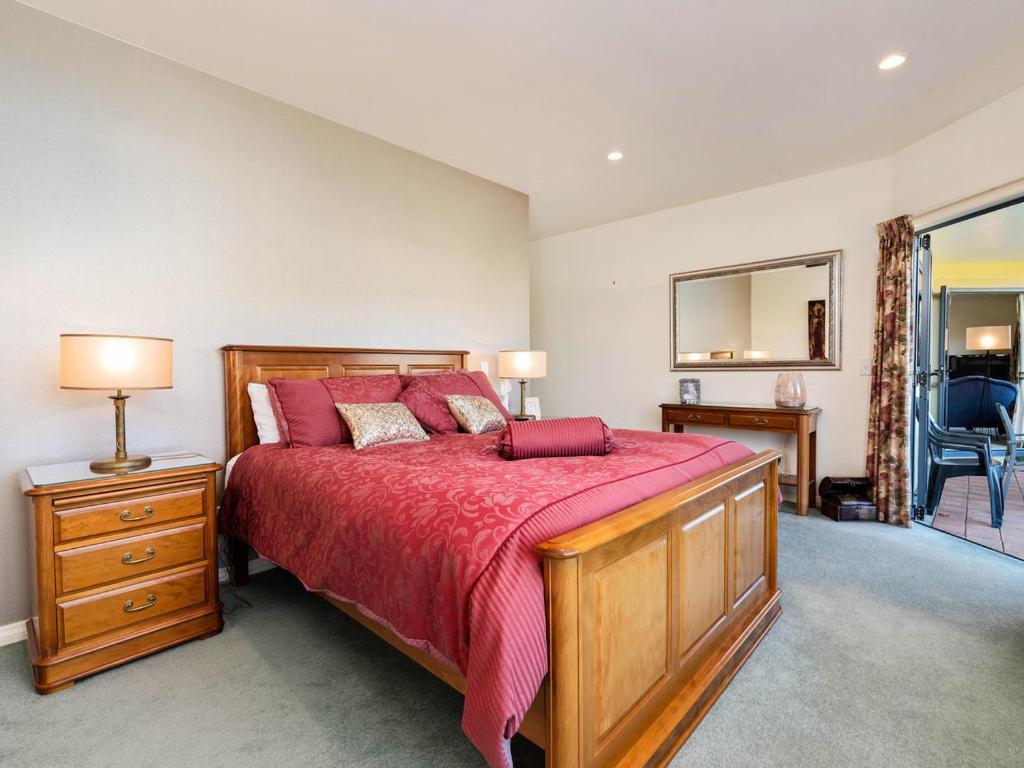 Kawarau Bay View - Cromwell Holiday Home Екстер'єр фото