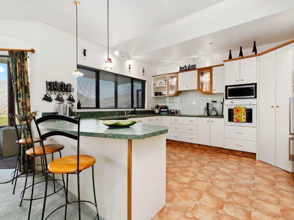 Kawarau Bay View - Cromwell Holiday Home Екстер'єр фото