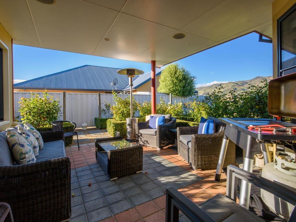 Kawarau Bay View - Cromwell Holiday Home Екстер'єр фото