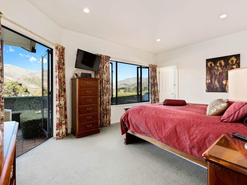 Kawarau Bay View - Cromwell Holiday Home Екстер'єр фото